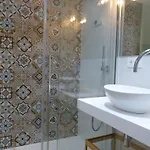 Affittacamere Art Staynnapartments 4*