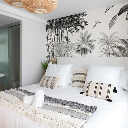 Art Staynnapartments Гостевой дом Бильбао