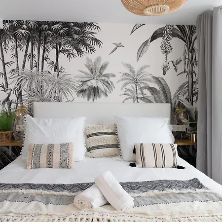 Art Staynnapartments Guest house 2*