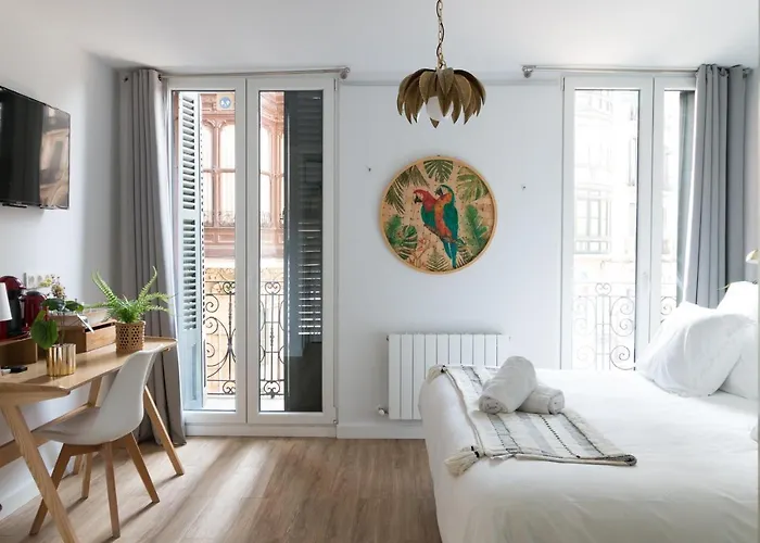 Art Staynnapartments بيت ضيافة 4*