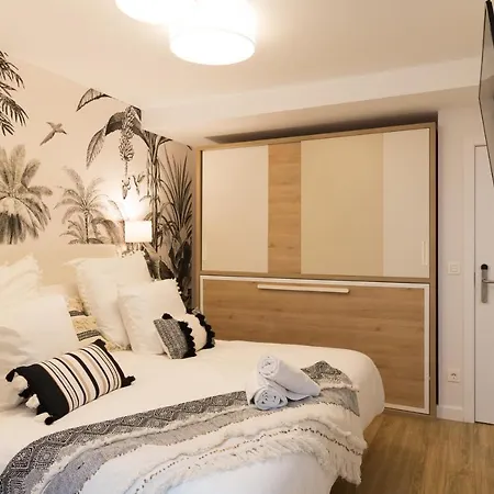 بيت ضيافة Art Staynnapartments 4*