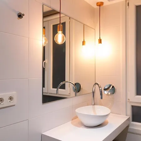 بيت ضيافة Art Staynnapartments 4*