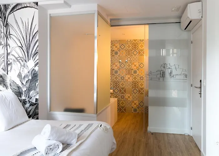 Art Staynnapartments 4*